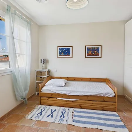 Maison 4 Proche Mer, Jardin Et Terrasse Nyaraló